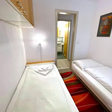 Lägenhet Salute 108