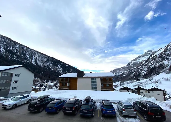 Διαμέρισμα Salute 108 *